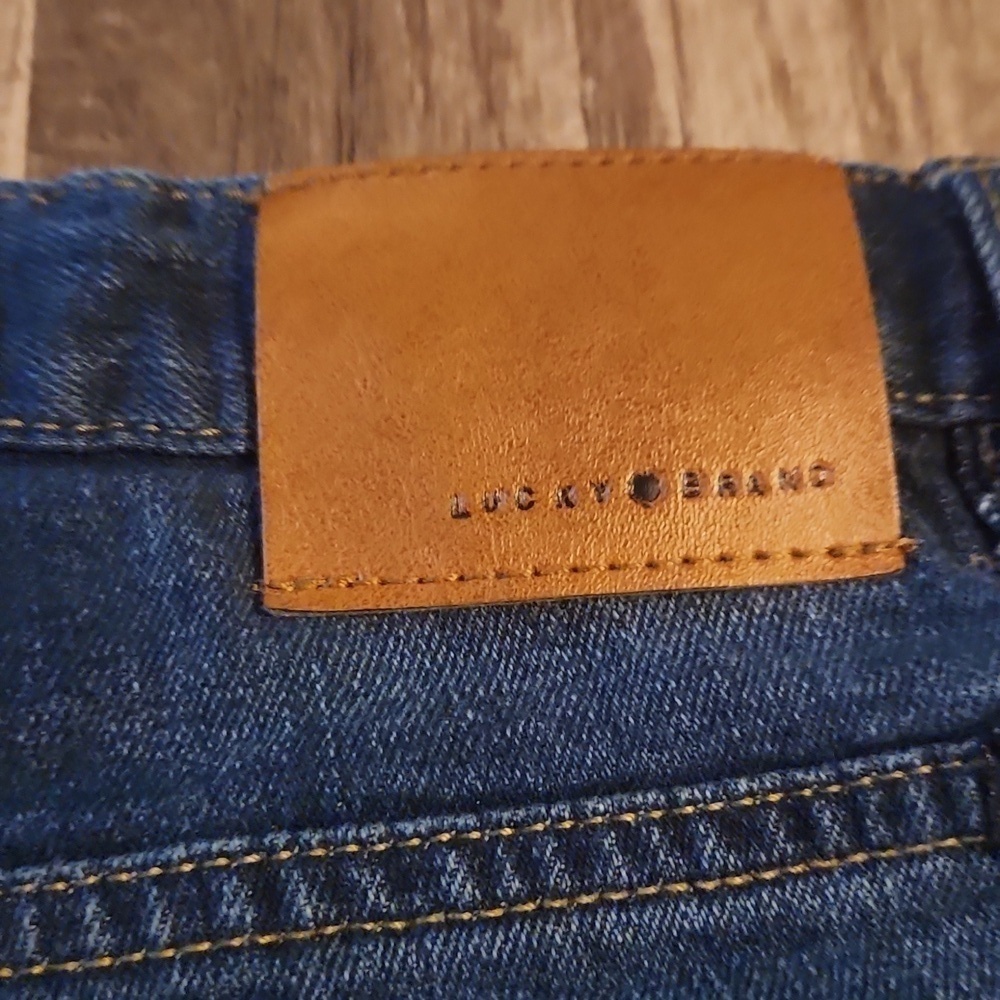 Lucky Brand Jeans Dark Wash Classic Straight Size 6 - Picture 4 of 6